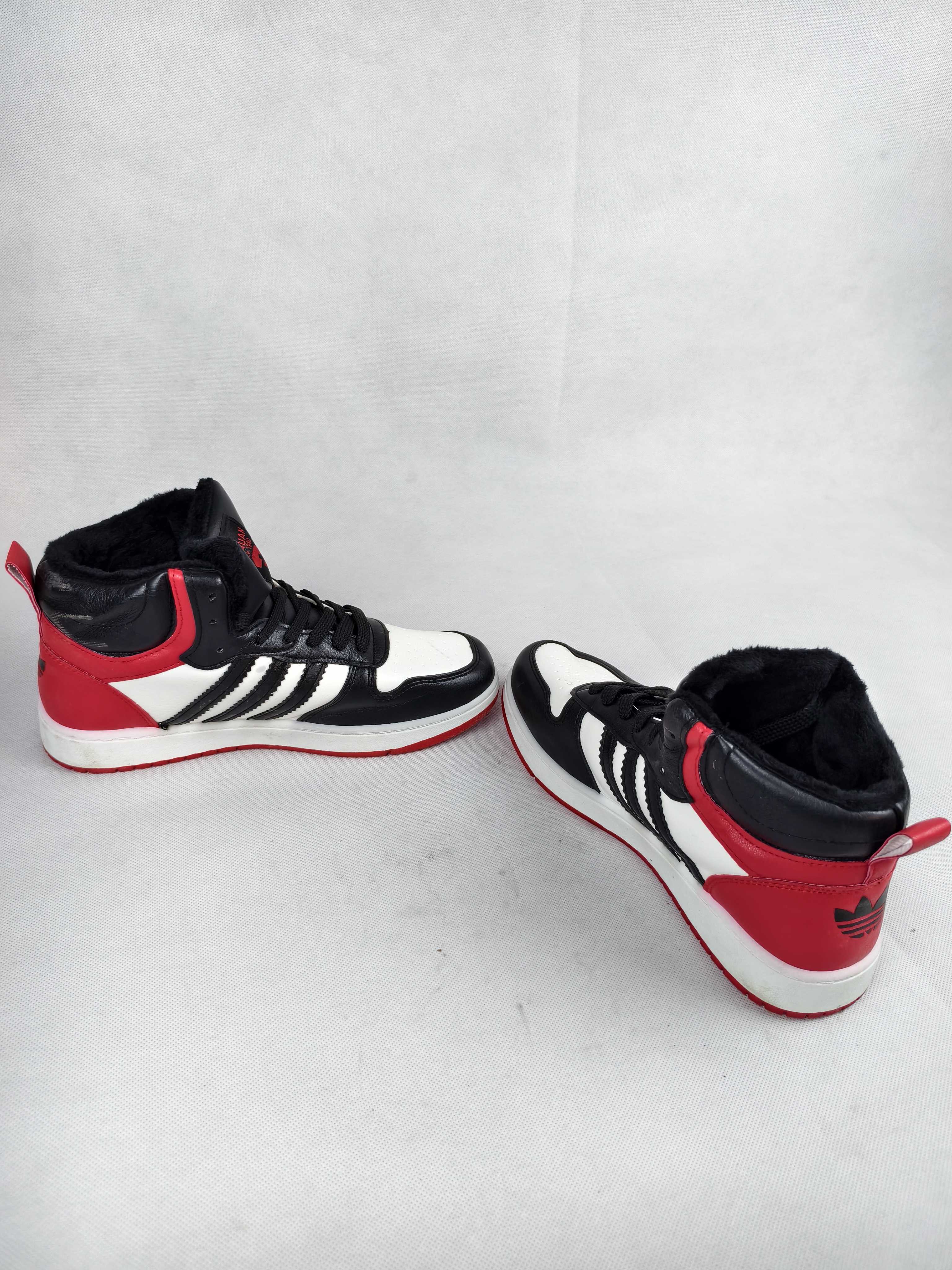 Sneakers — Pair photo