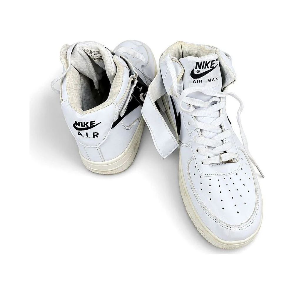 NIKE Air Max Sneakers
